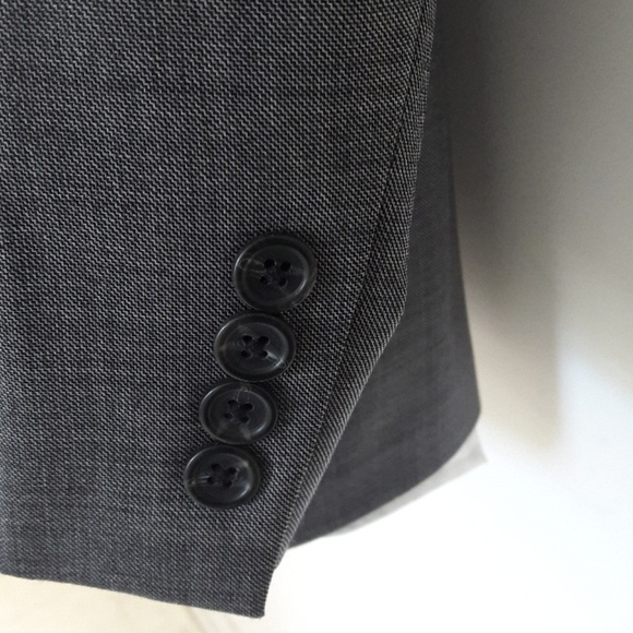 RALPH LAUREN Chaps Suit, 44R - Wide Shoulder Design - Picture 4 of 7
